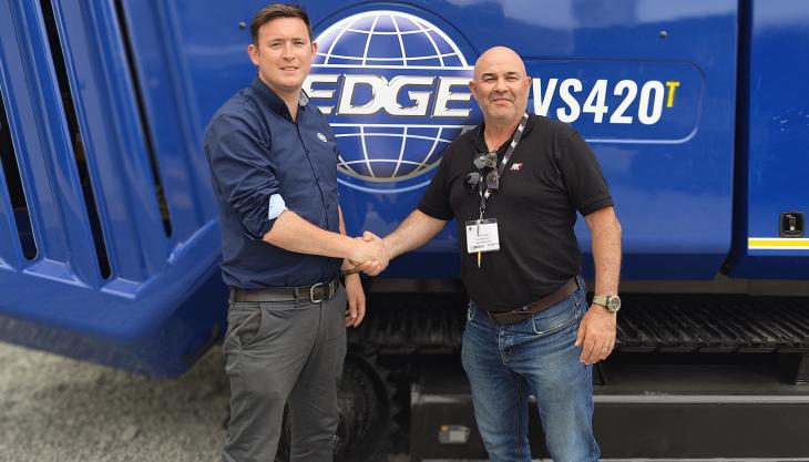 L-R: Tom Connelly, territory sales manager at EDGE Innovate, and Paul Donnelly, managing director of Red Knight 6 EDGE Innovate and RK6