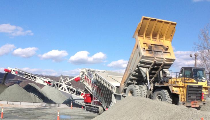 Telestack Titan T1600-8 bulk reception feeder Titan T1600-8 bulk reception feeder