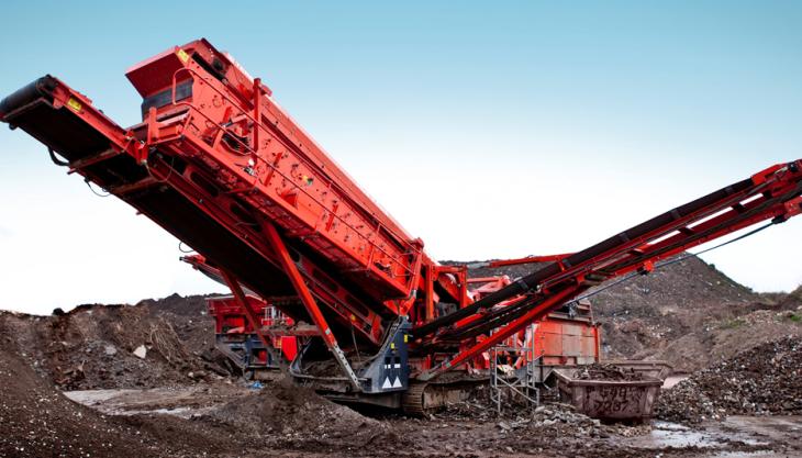 Terex Finlay 694+ inclined screen