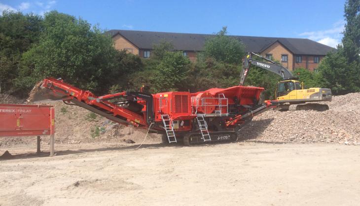 WCL Quarries' Terex Finlay J-1170 jaw crusher Terex Finlay J-1170 jaw crusher
