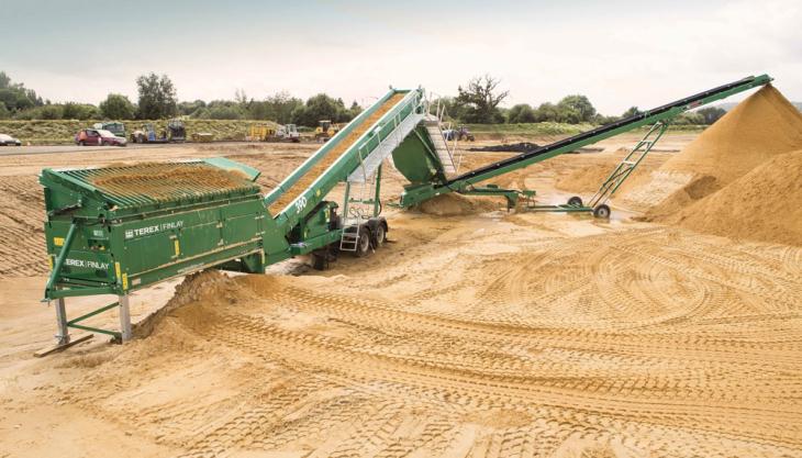 New Terex Finlay plant for J & J Franks Terex Finlay 390 Hydrascreen