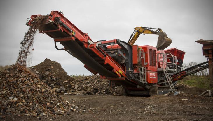 Terex Finlay J-1170 jaw crusher