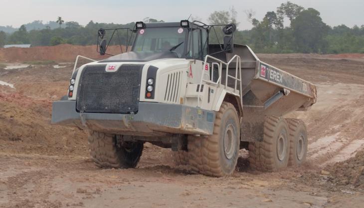 One of 27 Terex TA400 haulers used by PT Putra Tongga Samudra for their tin mining operations in Indonesia Terex TA400 dumptruck