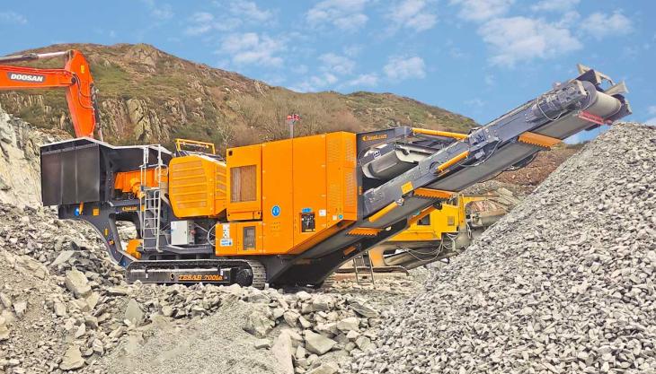 Tesab 700ie hybrid electric jaw crusher