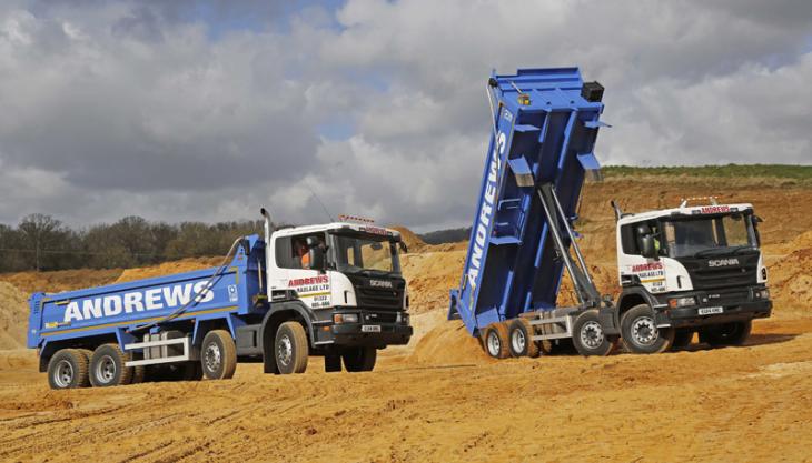 8x4 tipper trucks fitted with Thompsons Loadmaster bodies