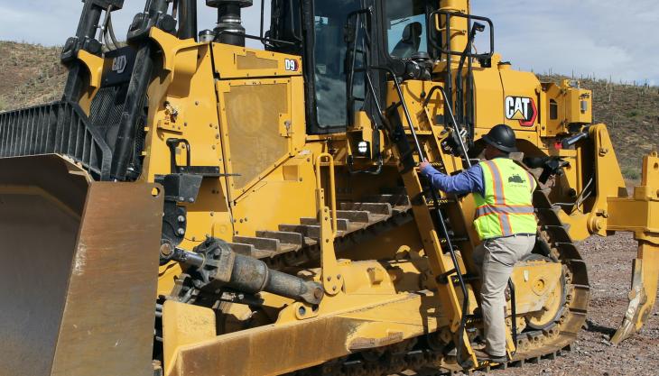 Caterpillar are collaborating with Guardhat to deliver expanded safety solutions for workers on site Cat Connected Worker