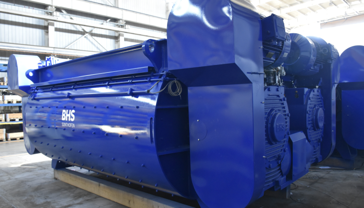 Two of the twin-shaft batch mixers have already been built and delivered to the construction site BHS-Sonthofen twin-shaft mixers