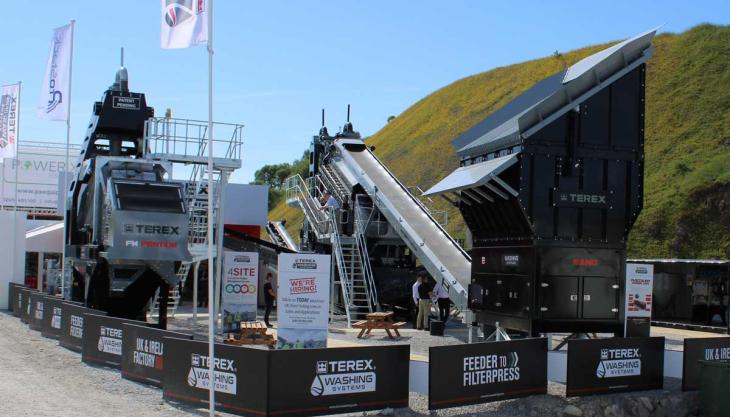 The new FM Pentium (left) and the new and improved AggreSand 206 (right) on display at Hillhead 2022 TWS AggreSand 206