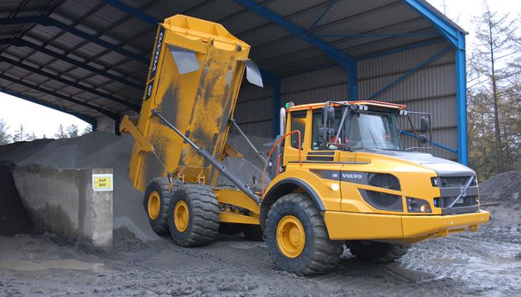 volvo-a30g-tillicoultry
