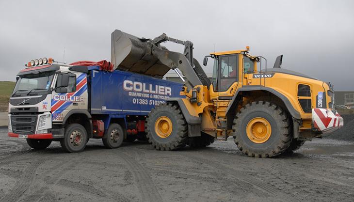 Volvo L220H wheel loader