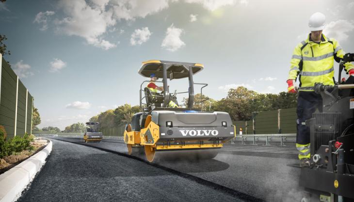 Volvo DD120C asphalt compactor