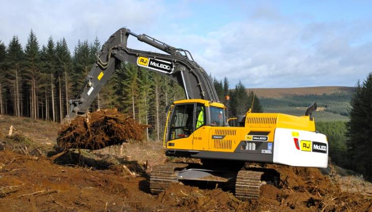 Volvo EC380D excavator