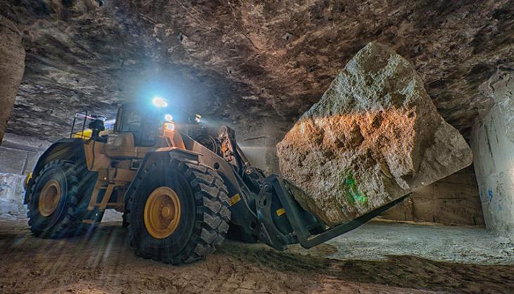 Volvo L150H loading shovel