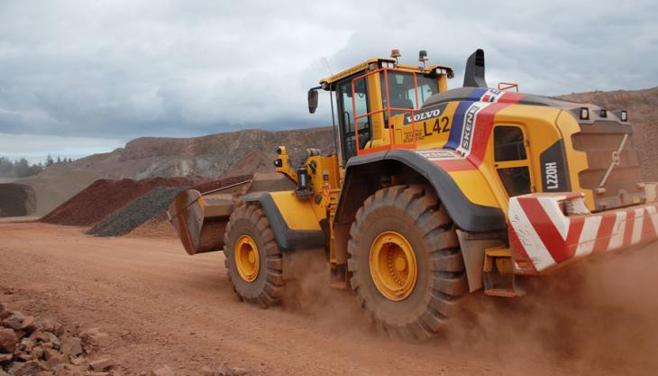 Volvo L220H wheel loader for Skene Group Volvo L220H wheel loader