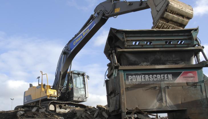 Volvo EC220D at O'Hara Bros