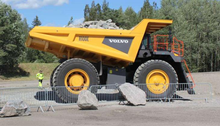 Volvo R100E rigid hauler at the Volvo Customer Centre in Eskilstuna Volvo R100E rigid dumptruck