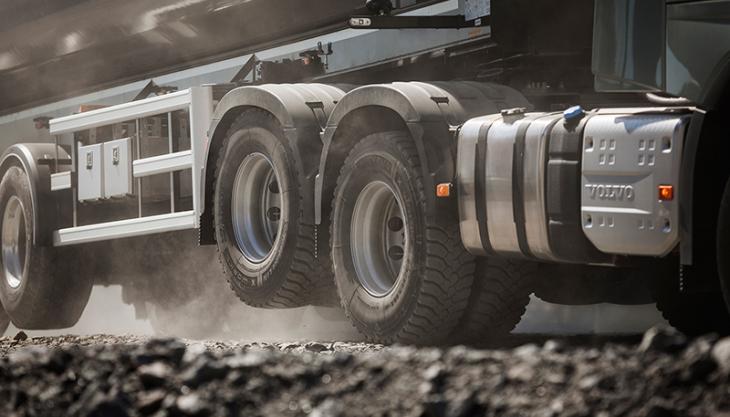 Volvo's Tandem Axle Lift Volvo's Tandem Axle Lift