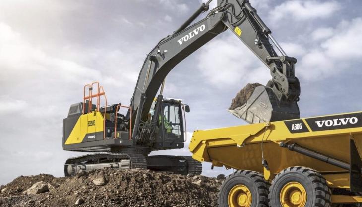 The new 35-tonne class Volvo EC350E Hybrid excavator Volvo EC350E Hybrid excavator