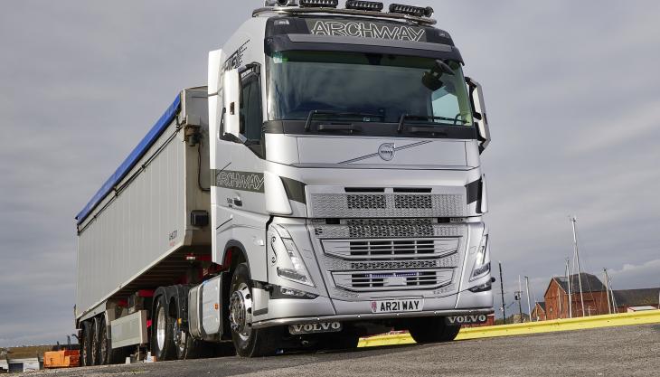 Archway Haulage have taken delivery of a new Volvo FH-500 Globetrotter Lite 6x2 tractor unit Archway Haulage have taken delivery of a new Volvo FH-500 Globetrotter Lite 6x2 tractor unit