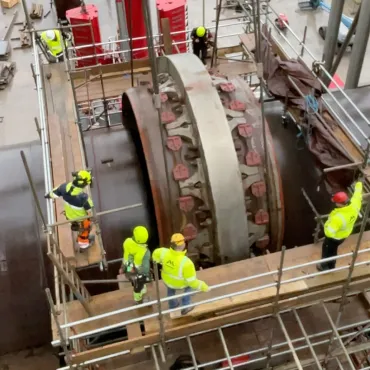 Installation of the new shell section