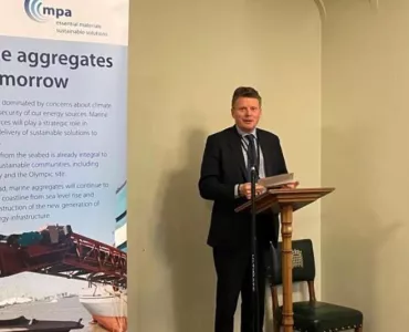 Lord Benyon, Minister for Biosecurity, Marine and Rural Affairs, addressing the event