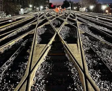 CEMEX concrete bearers at Lewisham Station