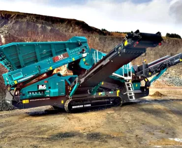 Powerscreen Warrior 1400X screener