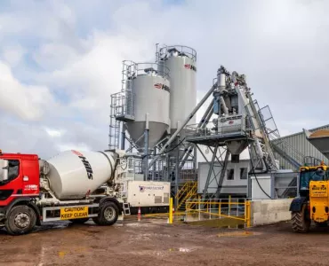 Hills Quarry Products' new ready-mixed concrete concrete plant in Swindon