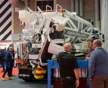 BlueRinse wash-out systems and slurry tubs were shown on the Bay-Lynx stand at the recent UK Concrete Show