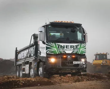 New Renault C430 8x4 tipper truck