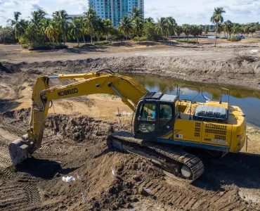 A Kobelco SK350LC crawler excavator