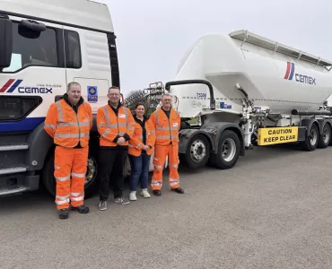 A specialist team from Cemex Rugby visited three local primary schools with one of the brand’s 44-tonne cement tankers