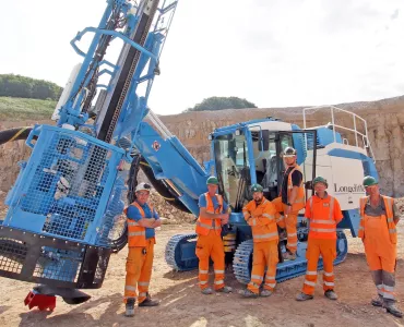 The new Epiroc FlexiROC D55 drill rig in Longcliffe’s corporate colours