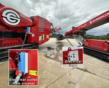 The 24m Screencore 380 stockpiler comes with ‘Dual Drive’ functionality that allows the unit to operate with power provided by a crusher or screen