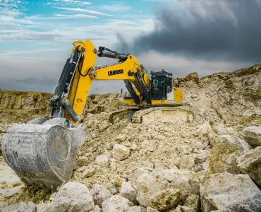 The Liebherr R 978 SME crawler excavator is suitable for use in quarrying and mining applications