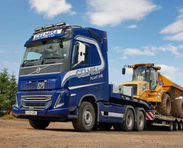 Celmisa Plant Hire have continued a decades-long relationship with Volvo by taking delivery of a new FH 540 Globetrotter 6x4 tractor unit