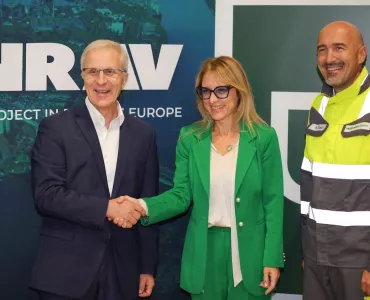 Celebrating the start of construction of the ANRAV.beta pilot plant – from L-R: member of the Heidelberg Materials managing board Ernest Jelito, Minister Milena Stoycheva, and Antonio Clausi, director of the Global Competence Centre Cement