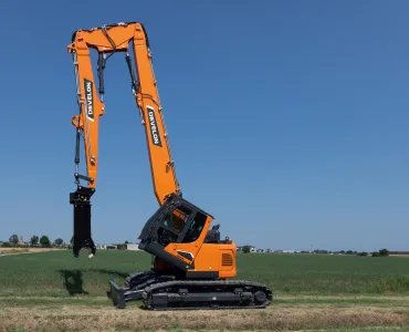 New Develon DX140RDM-7 demolition excavator 