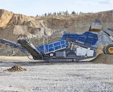 The MSS 502(i) EVO has a feed capacity of up to 350 tonnes/h in quarried stone and recycling applications	
