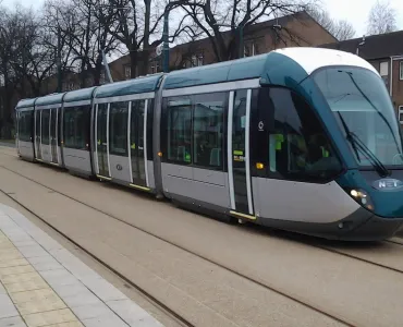 Garside Sands support Nottingham Express Transit with the technical-grade sand required to ensure the safety and reliability of their city-wide tram operations