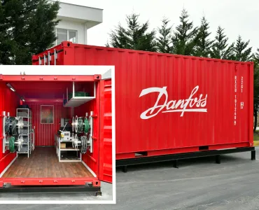 Danfoss on-site hose assembly workshops are fully equipped mobile containers stocked with the specific Danfoss hoses, fittings, and tooling to suit the specific needs of work sites