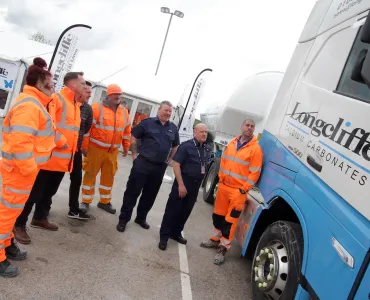 L–R: Amy Robinson, Longcliffe HGV driver; James Hopkinson, Longcliffe head of transport; Steve Bennett, director, Central Construction Services; Craig Torr, Longcliffe HGV driver; Inspector Richard Wenham, Metropolitan Police; Sergeant Rob Beckers, Metropolitan Police; and Paul Upton, Ben Bennetts HGV driver