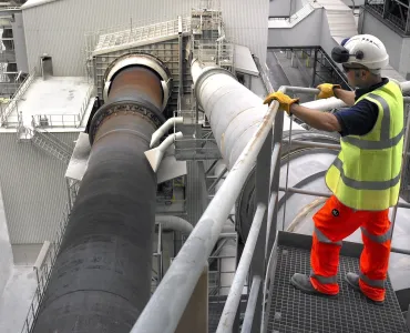 According to the MPA, the policy environment in the UK has left producers facing higher electricity costs and carbon prices compared with competitors elsewhere, which is impacting competitiveness and hindering UK decarbonization. Photo: Tarmac