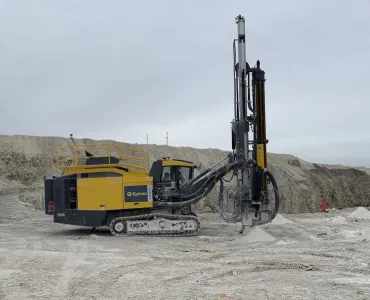 The Epiroc FlexiROC D50 has increased Singleton Birch’s productivity significantly whilst also reducing fuel consumption
