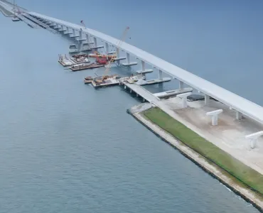 The NASA Causeway Bridge under construction