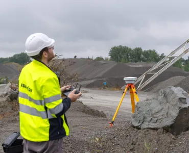 Komatsu have integrated AI to modernize their Smart Construction Edge solution