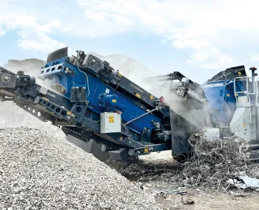 Kleemann Mobirex MR 100i NEO impact crusher in operation