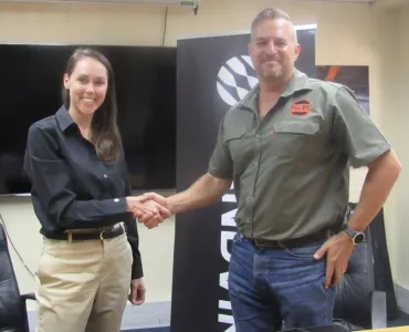 L–R: Tarynn Yatras, vice-president of sales area Africa with Sandvik Rock Processing Solutions, and Stephen Smith, managing director of S&R Enterprises