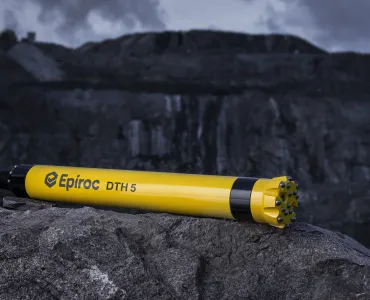 From drill rig to drill bit, Epiroc DTH 5 hammers are designed to optimize every part of a drilling operation, delivering maximum efficiency, profitability, and reliability