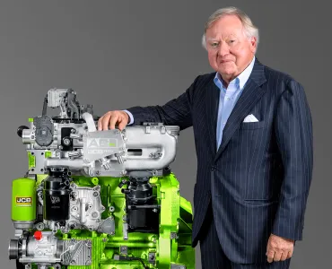 Lord Bamford pictured with JCB’s hydrogen combustion engine